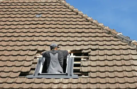 Pose de velux - Lamanon